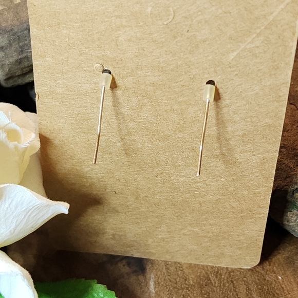 Gold Tone Open-Work Flower Drop Earrings - Picture 4 of 8